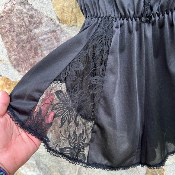 Vintage black teddy romper - Picture 9 of 10